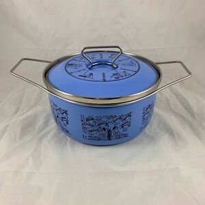 Mid-Century Modern Italian Siltal Egyptian Revival Periwinkle Enamel Dutch Oven